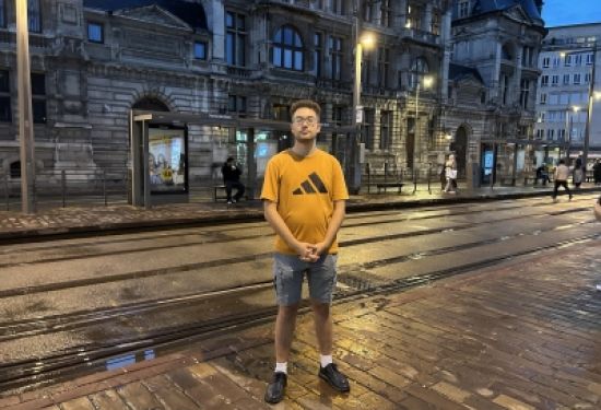 Civan Corches (21) denkt mee over het OV